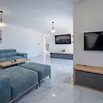 Villa Tatjana Krk By Istriaselect