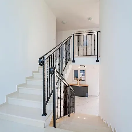Villa Tatjana Krk By Istriaselect Kras